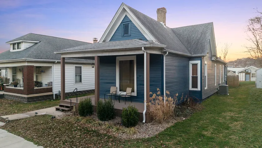 LUX King Bdrms & Close to Louisville-No Extra fees - Image 1