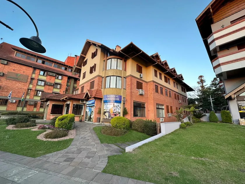 Bello Flat Gramado - Image 1