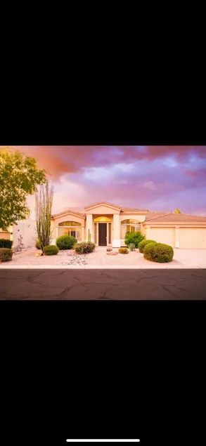 Luxe Villa: Golfers Dream, Free Heated Pool & Tub - Image 1