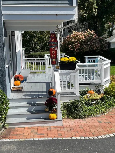 Historic Salem MA 2 bedroom Pet friendly - Image 1