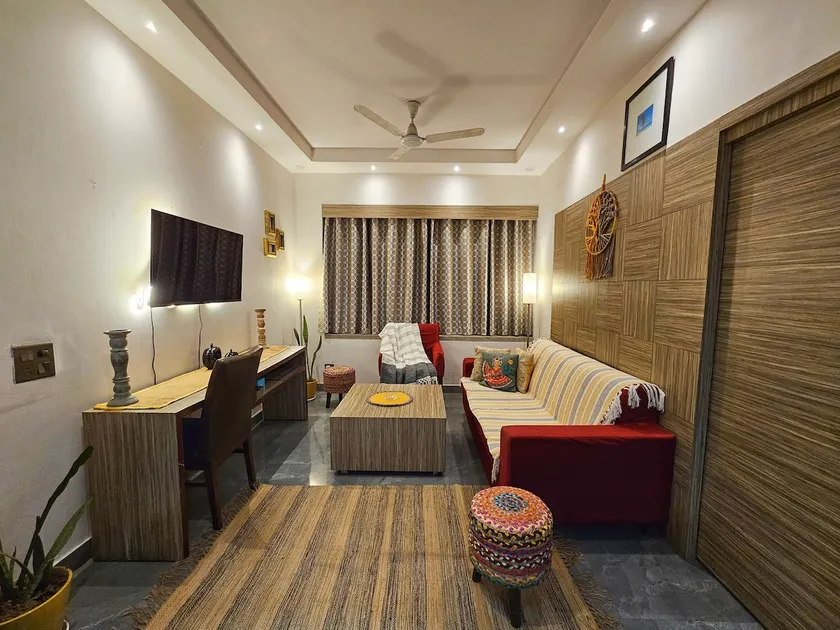 Super Luxury Studio Apartment Cabana - Image 1