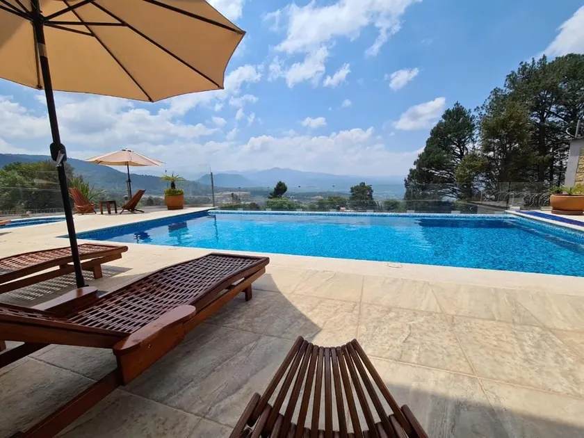 Casa Marmol, Valle de Bravo - Image 1