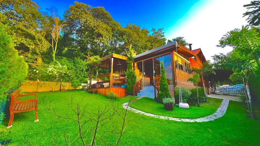 Perfect house, surrounded by nature - Image 1