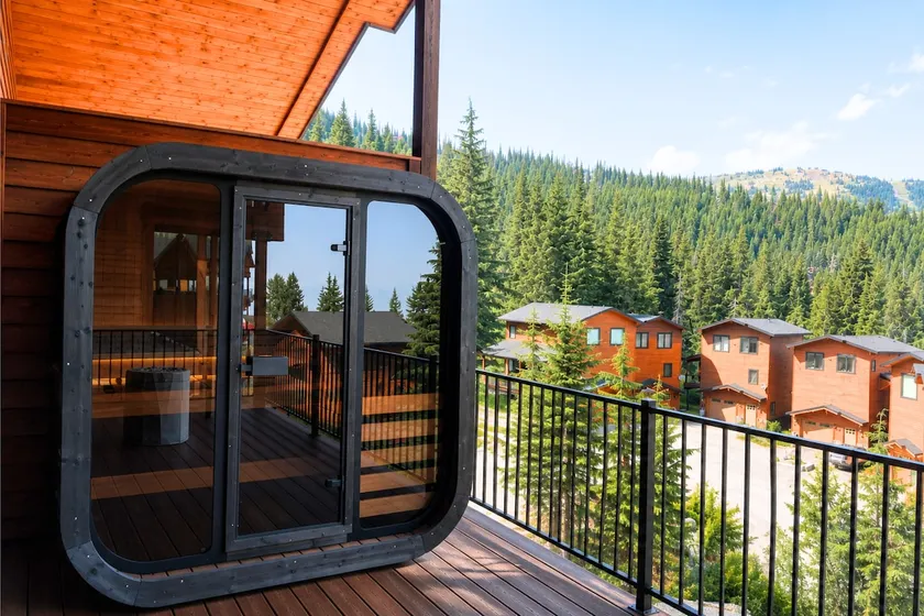 Schweitzer Mountain Ski Chalet - Image 1