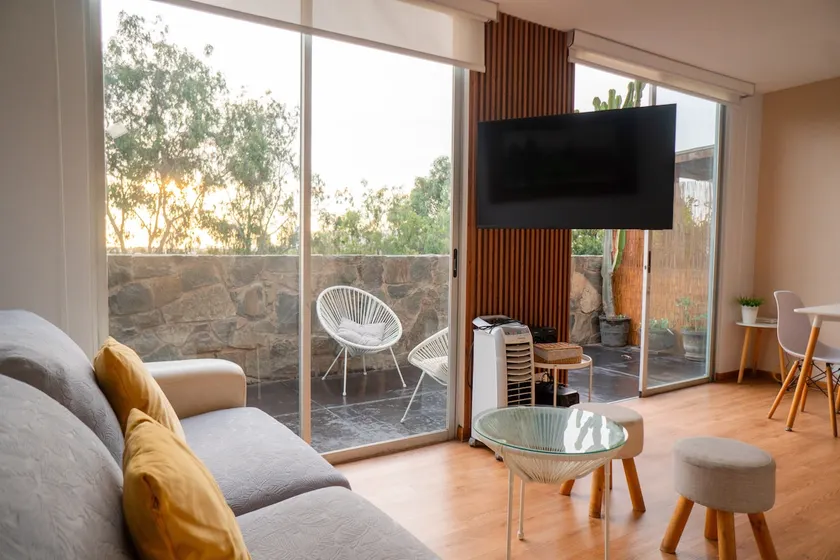 Cozy apartment with a large terrace - Image 1