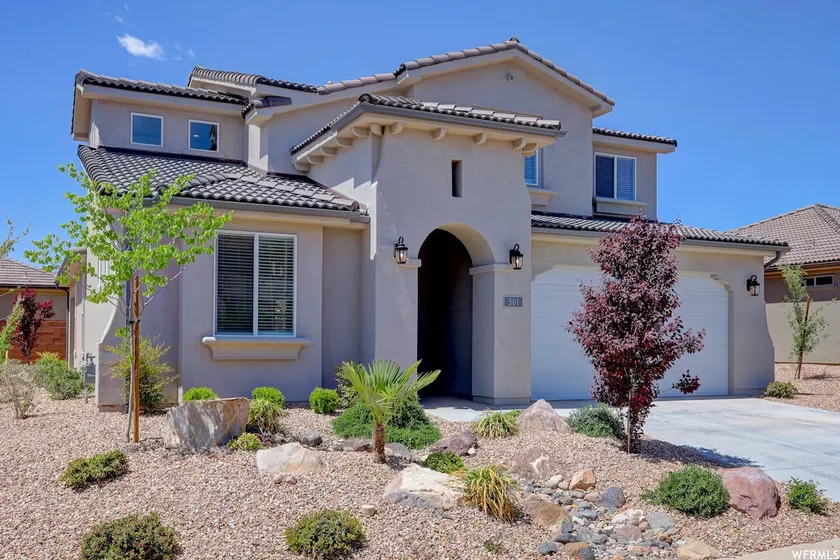 *Heart of Sand Hollow* w/ fire pit, pool, &hot tub - Image 1