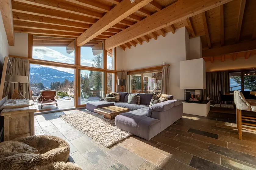 Exclusive Laax Chalet with Breathtaking Views - Image 1