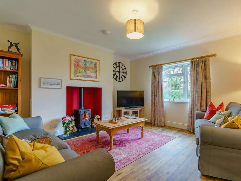 3 Bed in Blairgowrie oc-90111 - Image 1