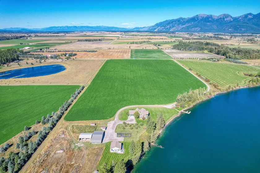 Flathead river waterfront guest house. - Image 1