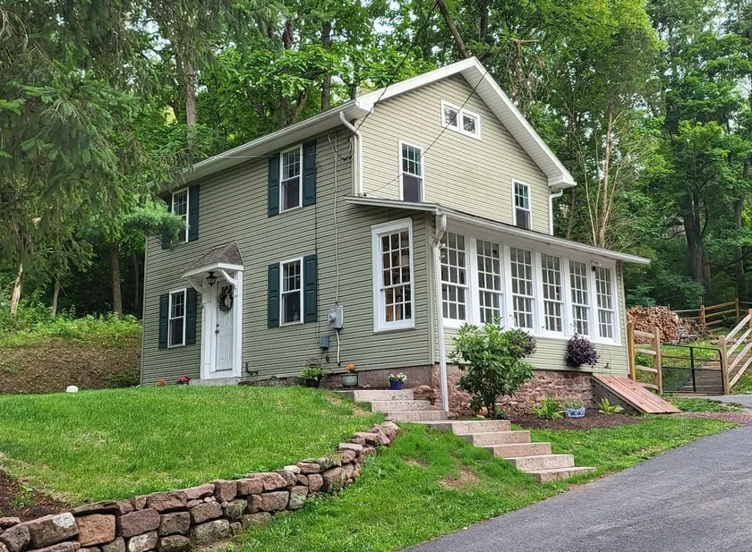 Cute Cottage on Candy - Image 1