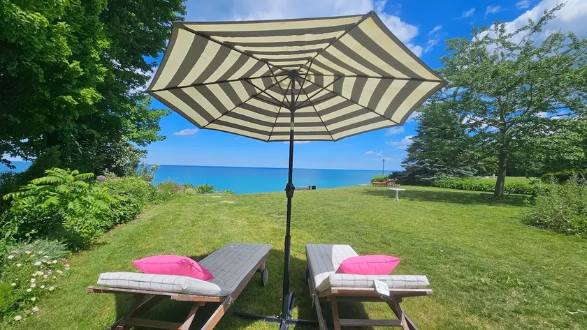 Wisconsin Lake Escape - Villa with Pvt Beach - Image 1