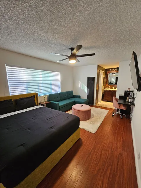 The perfect hotel room - Image 1