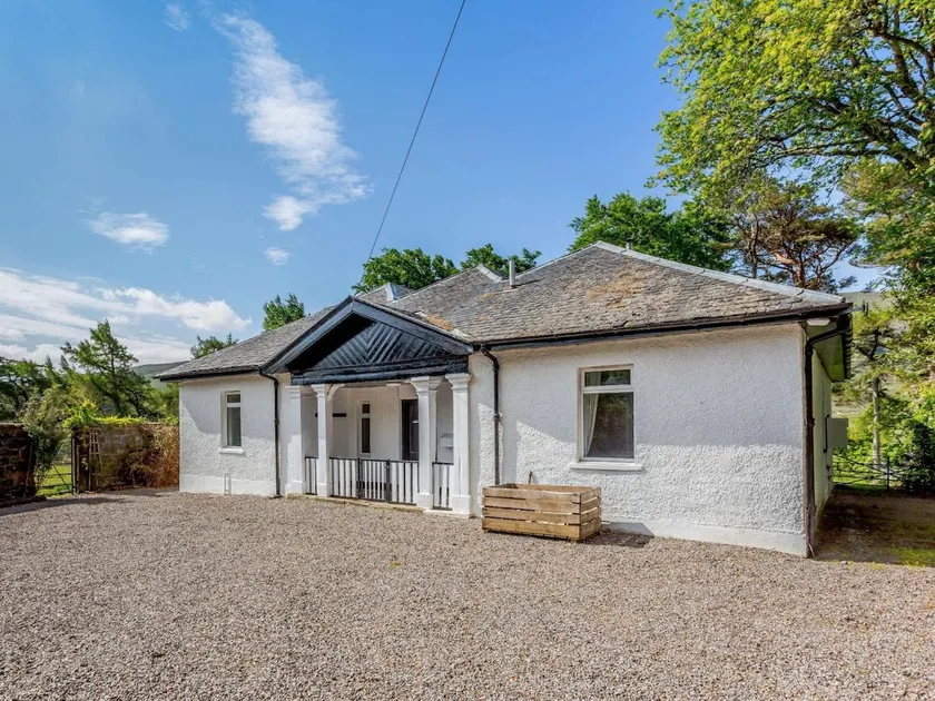 5 Bed in Achnasheen oc-83017 - Image 1
