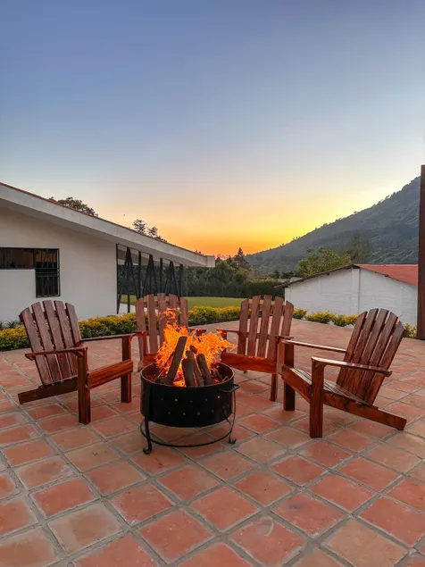 Villa in Los Naranjos - Image 1