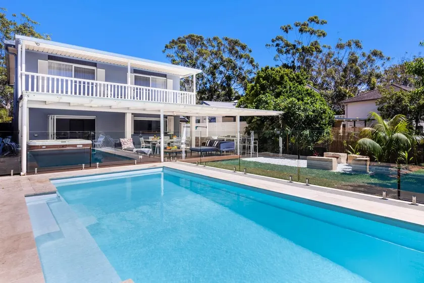 35 South - Pet Friendly Beach House with Pool, Spa - Image 1