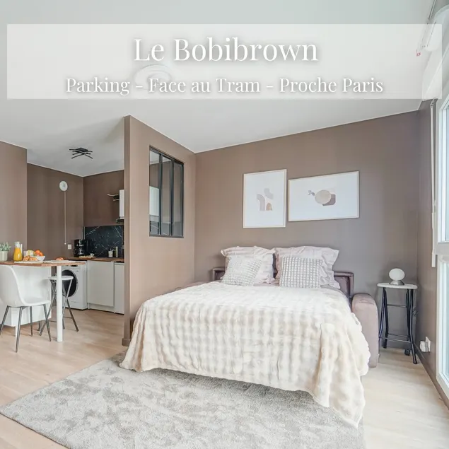 Bobibrown • Metro 5 • Private parking - Image 1