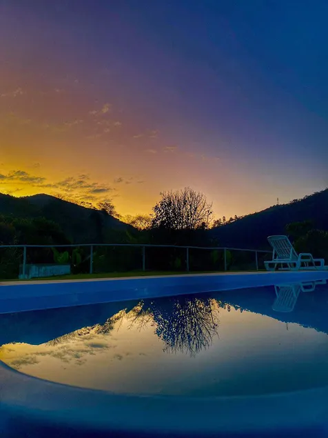 Natural retreat: Charming farmhouse in Nova Friburgo - Image 1