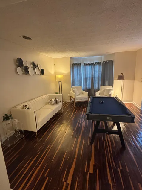 Home away from home - Image 1