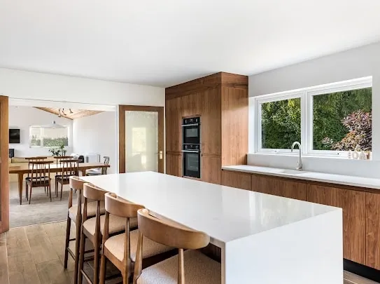 Design home with amazing views - Image 1