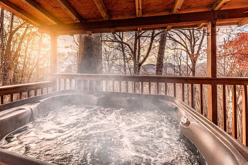 Whiskey Run Cabin: Hot tub, Mt Views, Firepit - Image 1