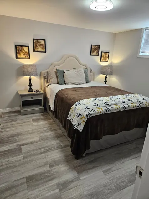 Reno'd Basement Apartment - Image 1