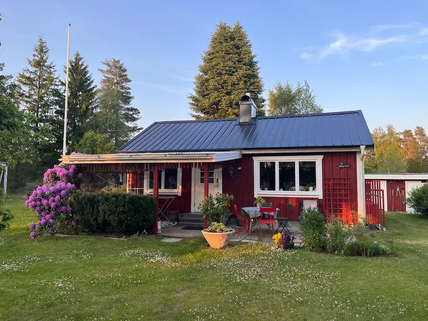Small house/cabin by Lovsjön - Image 1