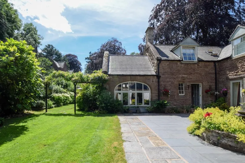2 Bed in Bromyard oc-27478 - Image 1