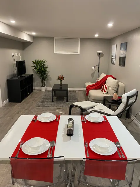 Brand new apartment with private entrance and patio - Image 1