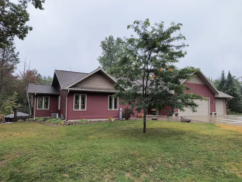 Troullier's River House - Image 1
