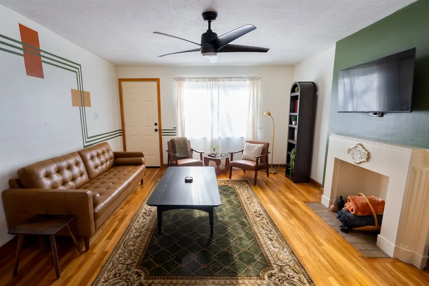 The Brickhouse | Organic Modern 1 BR 12 min to OSU - Image 1