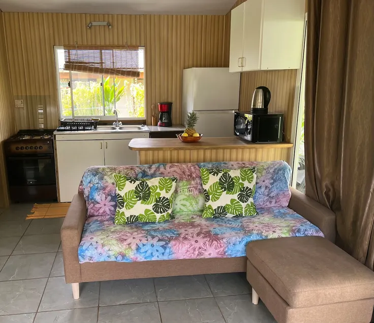 Air-conditioned bungalow at the foot of the Magic Mountain - Image 1