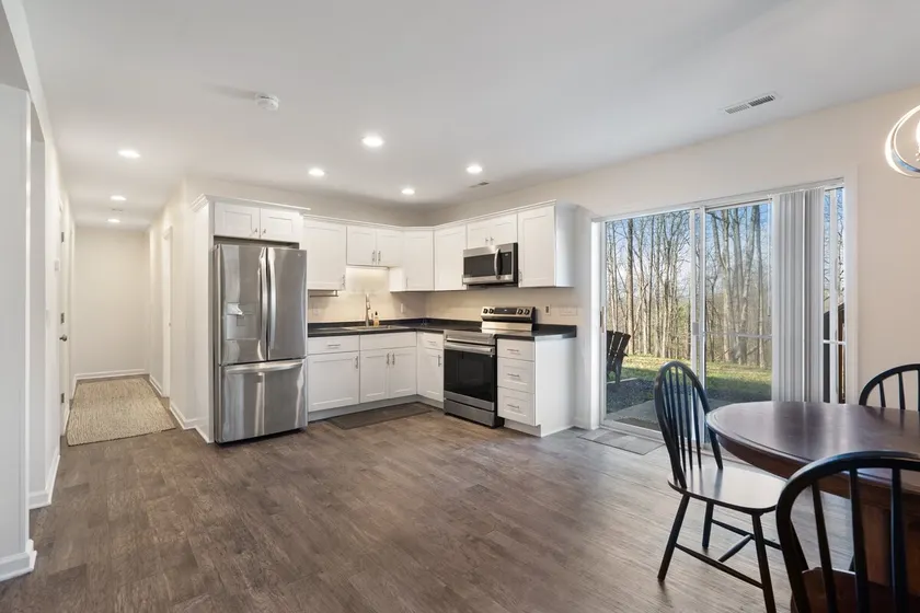 Baldwin Flat | Furnished 2BR | Long-Term Stays - Image 1