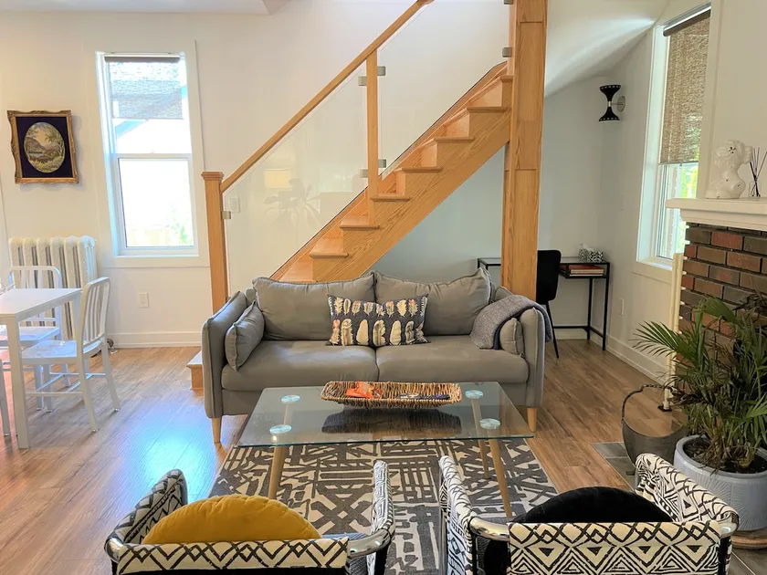 Charming two story unit in a Victorian home - Image 1