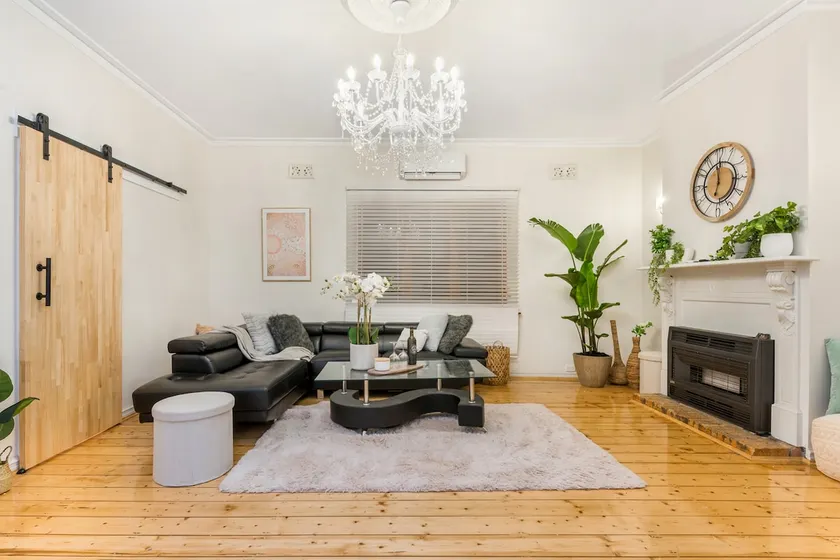 LUX FREE WiFi PETSs OK BENDIGOs CBD GARDENs VIEWs - Image 1