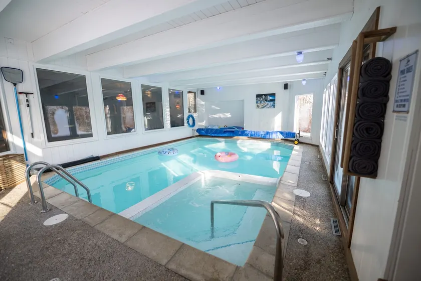 J.W. Resort Master Suite w/Pool, Sauna and Hot Tub - Image 1