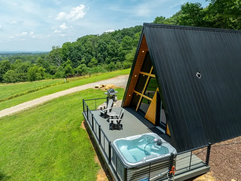 Mountain A Frame, Hot Tub, Blue Ridge Mountain - Image 1