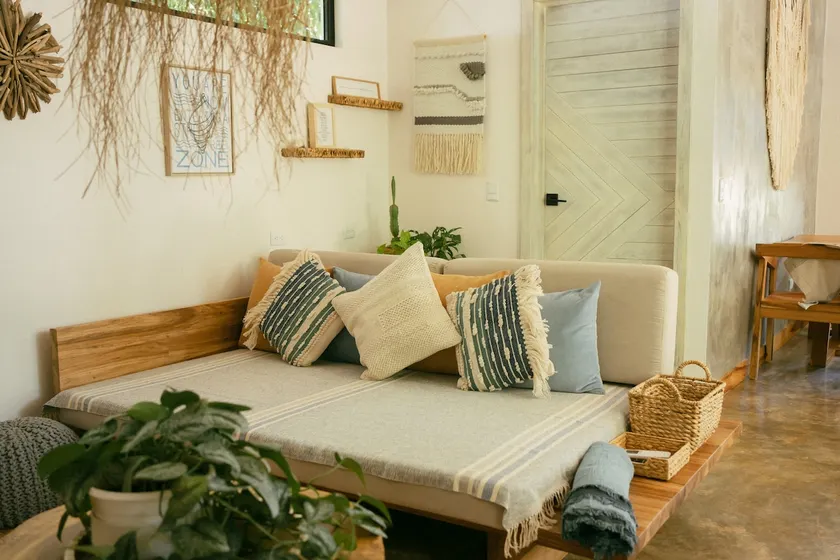 B Aprt. King bed Casa Aire near airport/beaches. - Image 1