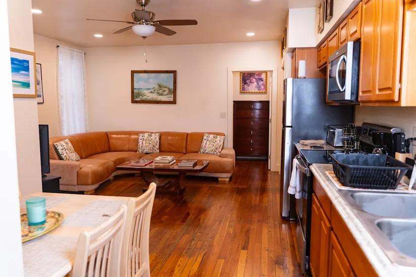 Deposit Seed House - Apt 1C Brand New 1 BR & Bath - Image 1