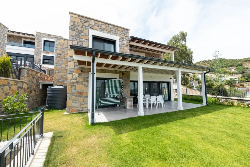 3+1 Detached Private Luxury Stone Villa in Gürece, Bodrum - Image 1