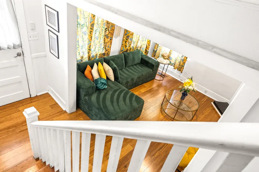 Starland Group Retreat | Sleeps 22 | 3 Homes in 1 - Image 1