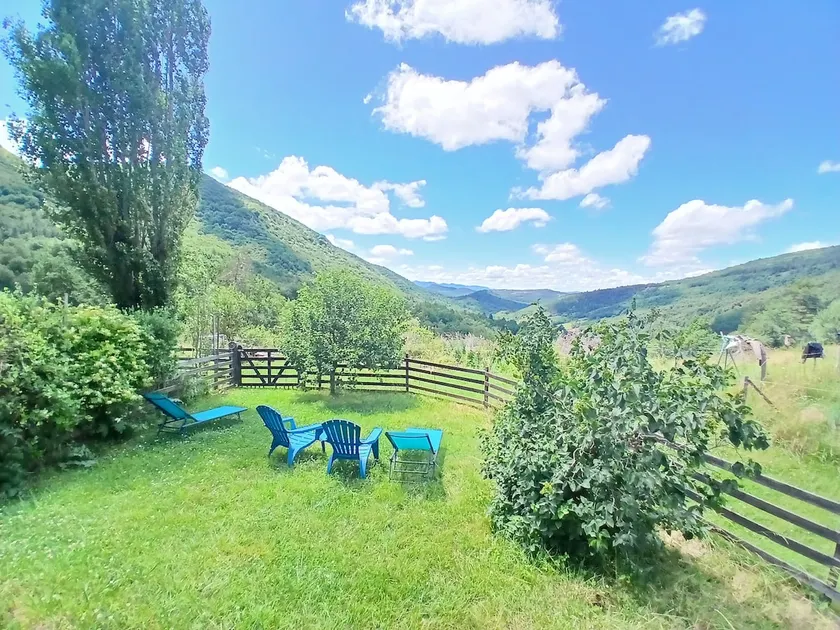 Studio in the heart of Aude with mountain views - Image 1