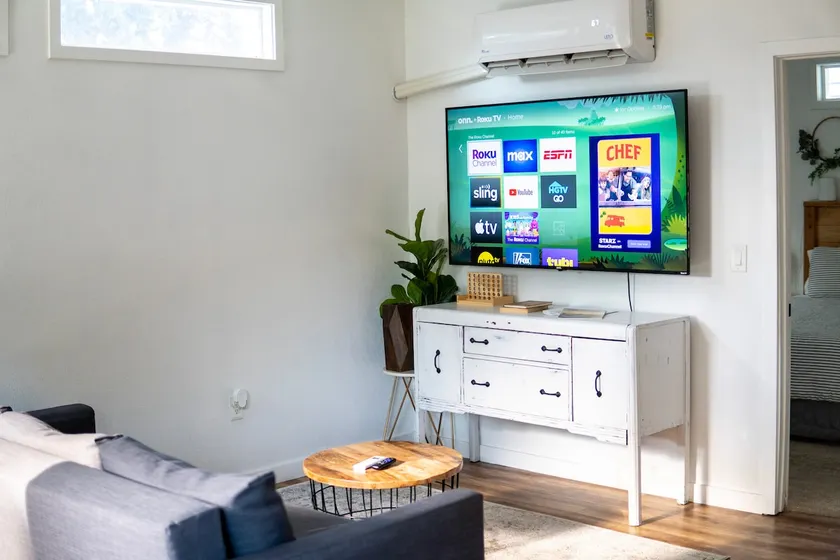 Hygge - Private Apt. Loaded with Amenities - Image 1