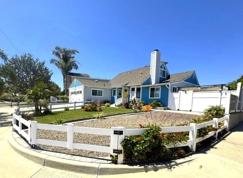 Casa Cielo, 2 mi. to Beach-Pet Friendly-HotTub-A/C - Image 1