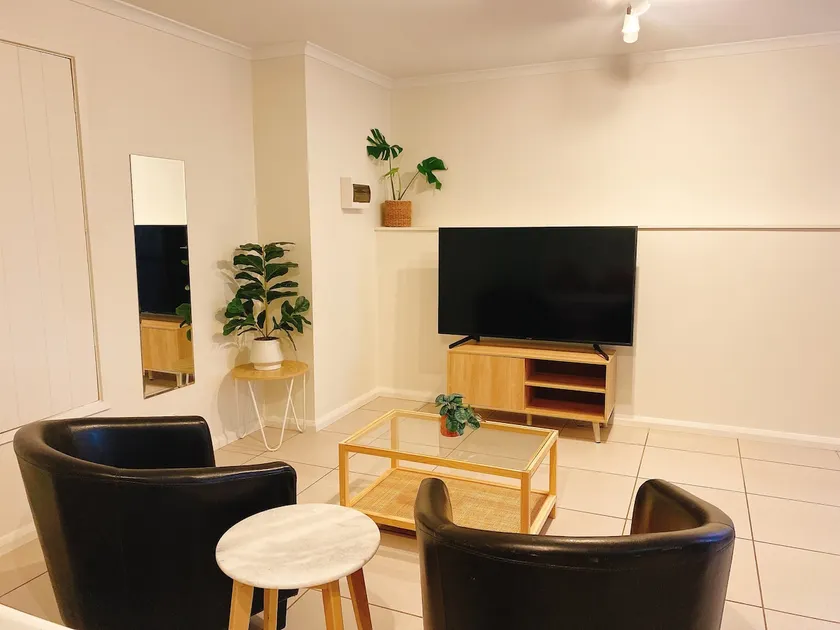 Lovely Studio - 10 minutes drive to Hobart city - Image 1