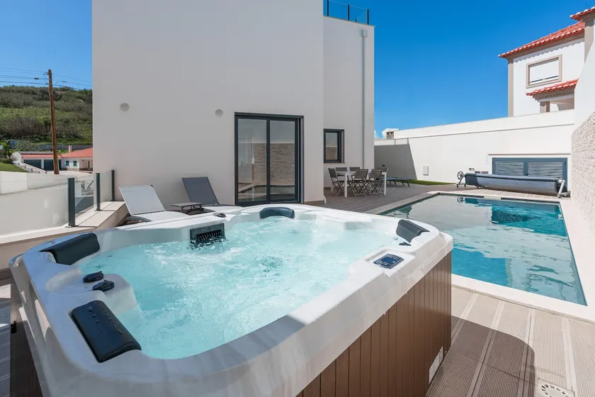 Ammos Villa, Beach Villa with Ocean View - Image 1