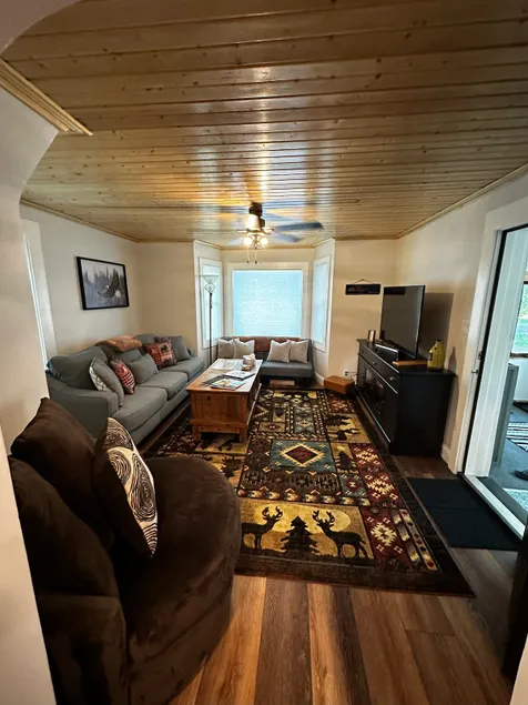 Cozy Crosby Cottage - Image 1