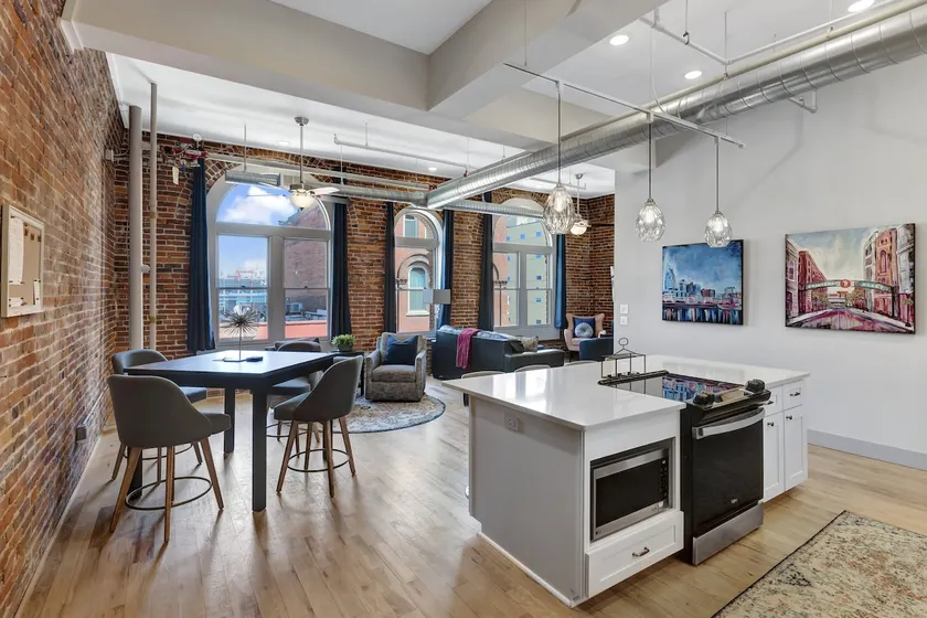 The Majestic Lofts - Image 1