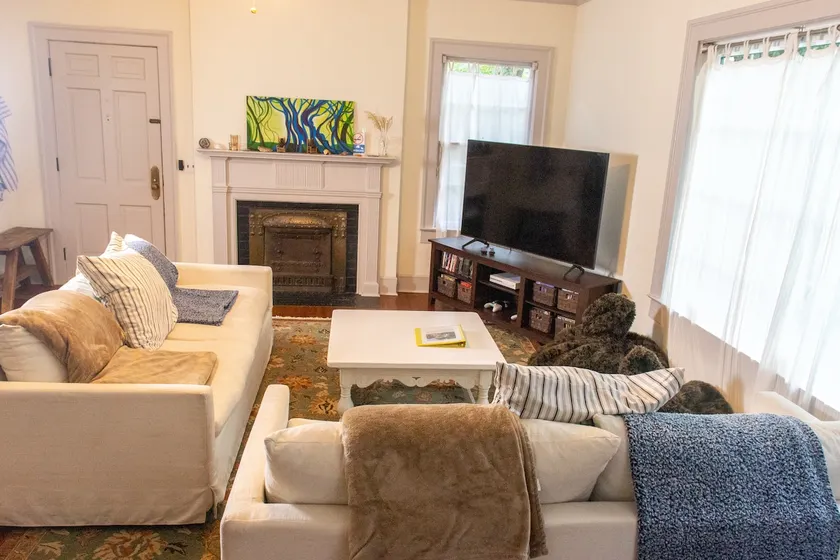 Delightful 3 Bedroom Home in the heart of Marion - Image 1