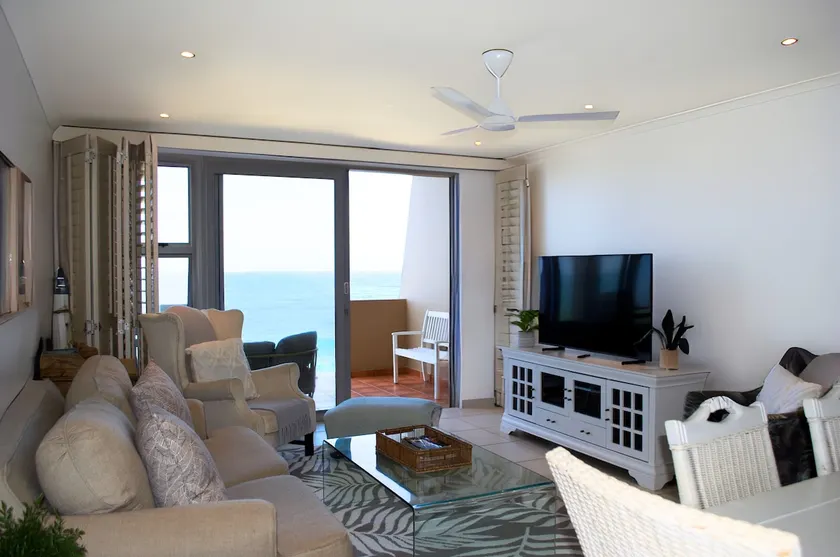 Beautiful Casa Branca on Umdloti Beachfront *Pool - Image 1