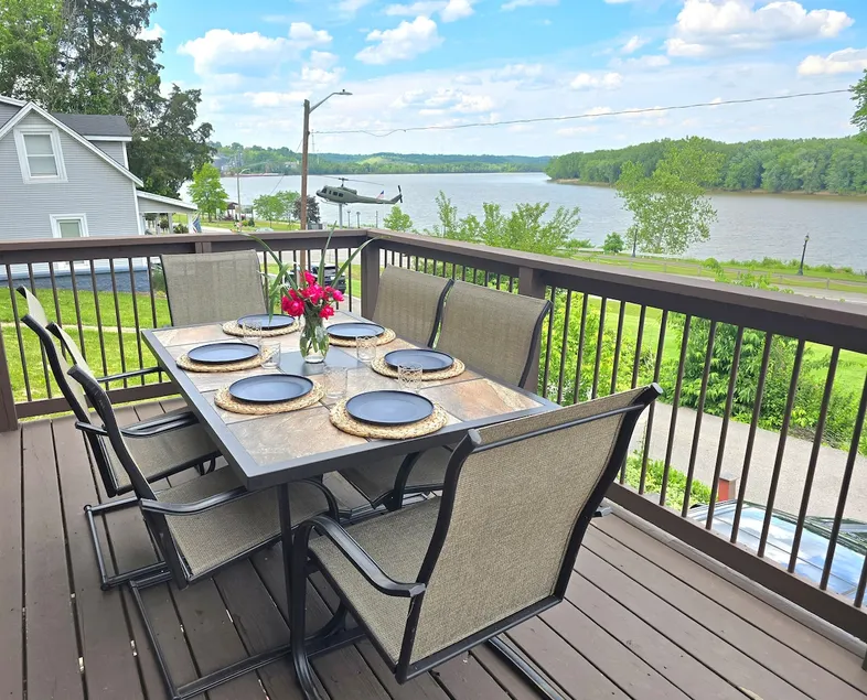 Ohio River View: Hot tub near Creation Museum &Ark - Image 1